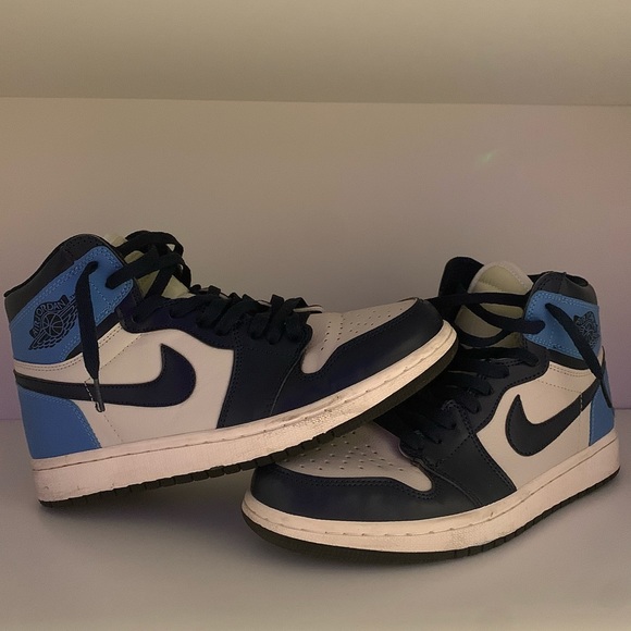 Men’s Jordan 1 Obsidian High - Picture 2 of 3